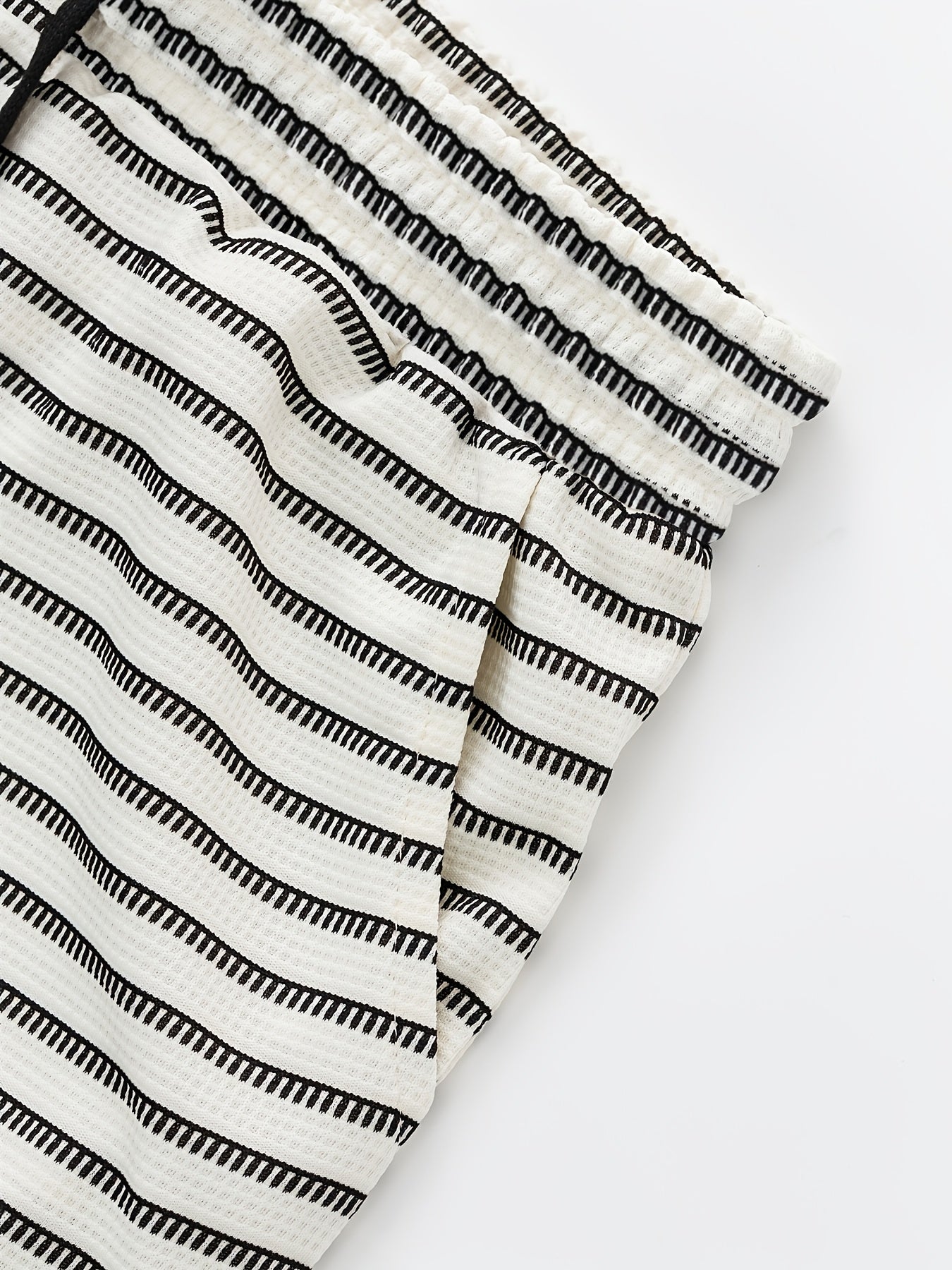 Meridian Stripe Short