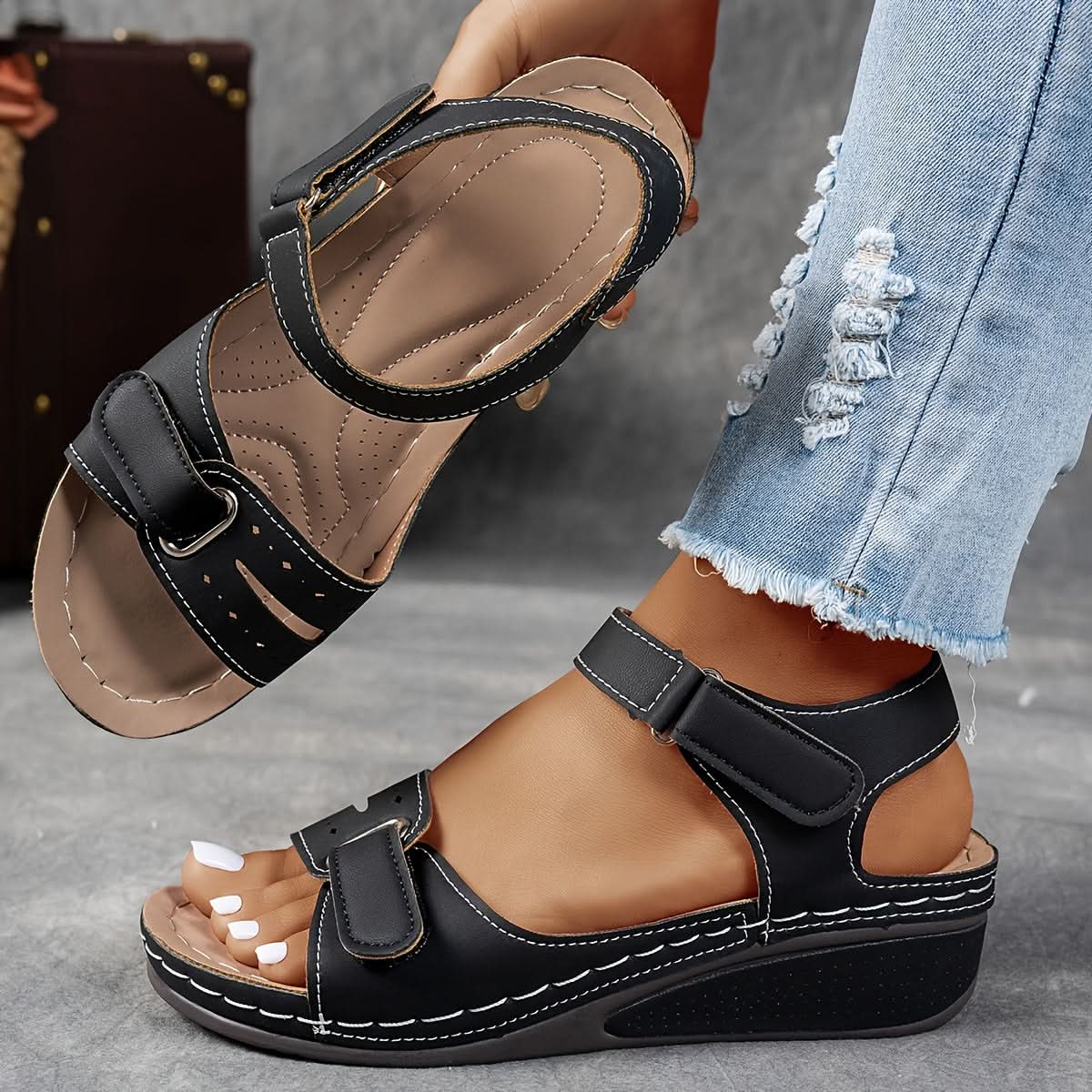 BLAKE COMFORT STEP SANDALS