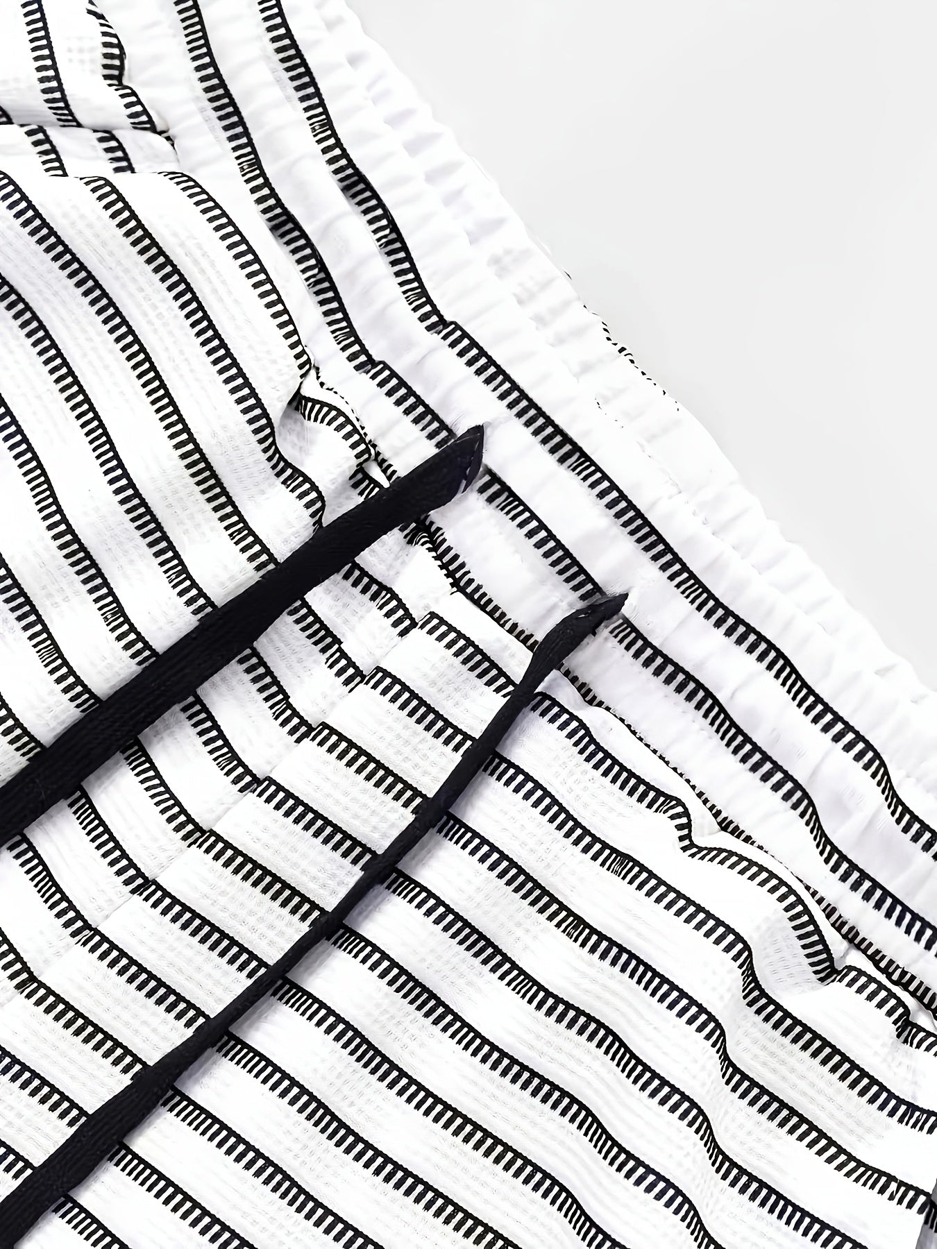 Meridian Stripe Short