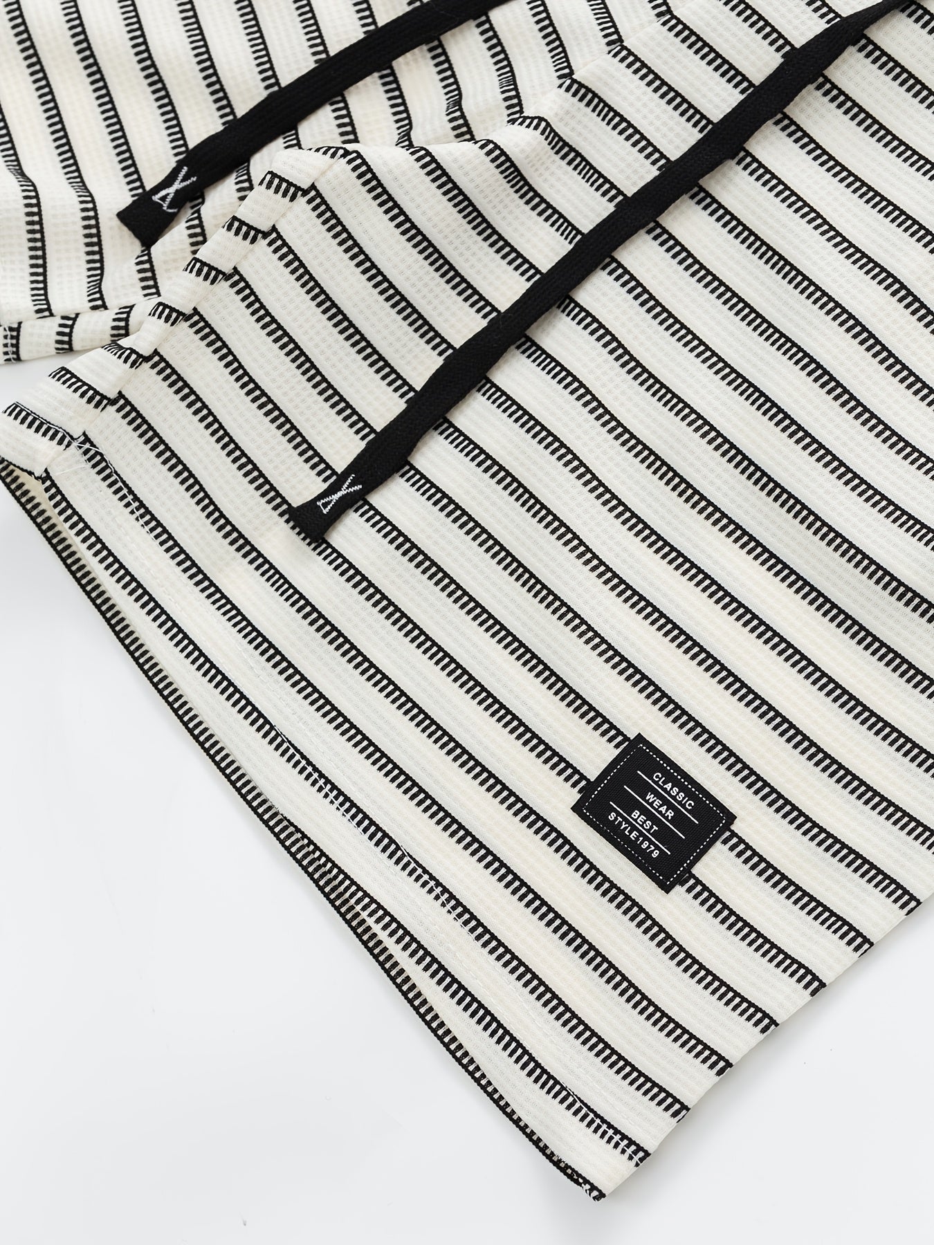 Meridian Stripe Short