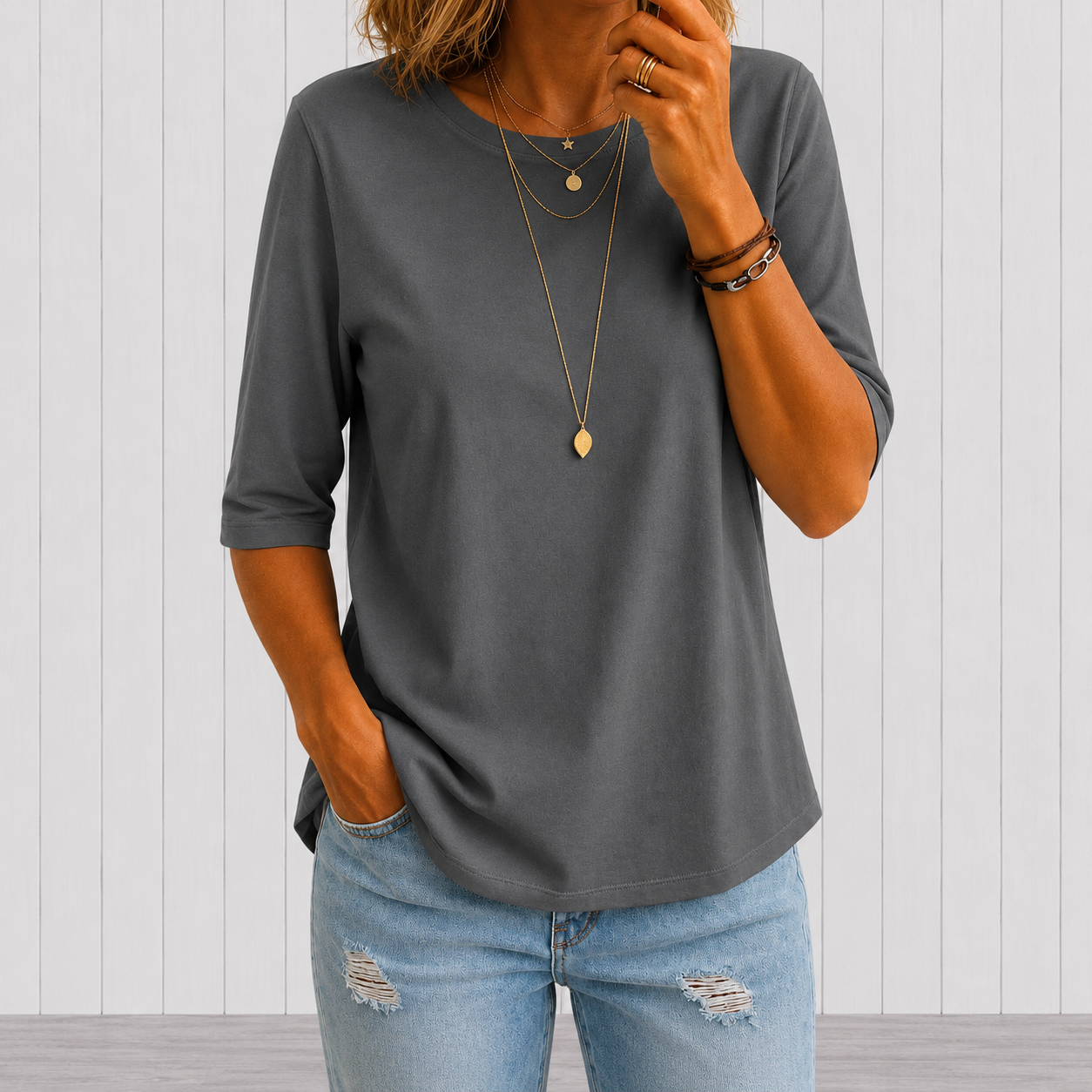 Nora | Comfort Coverage Tee
