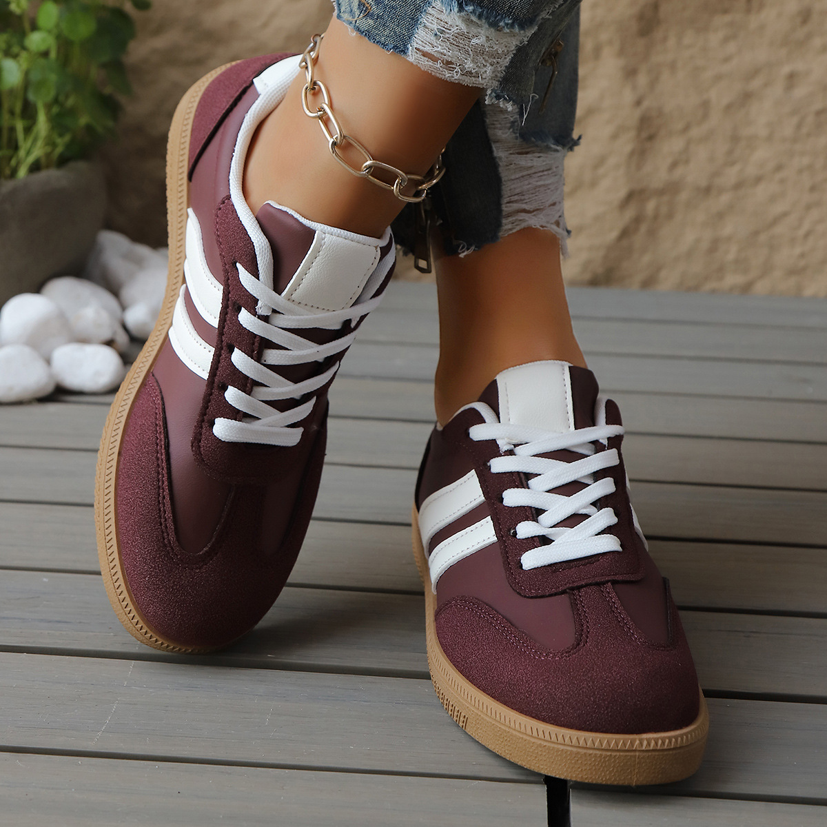 BIJOURA LEATHER SNEAKERS