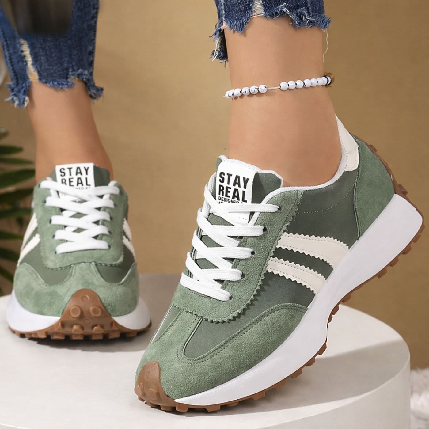 AVA LIGHTWEIGHT COMFORT SNEAKERS