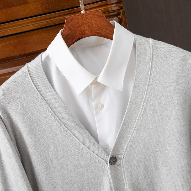 Beaumont | Classic V-Neck Cardigan