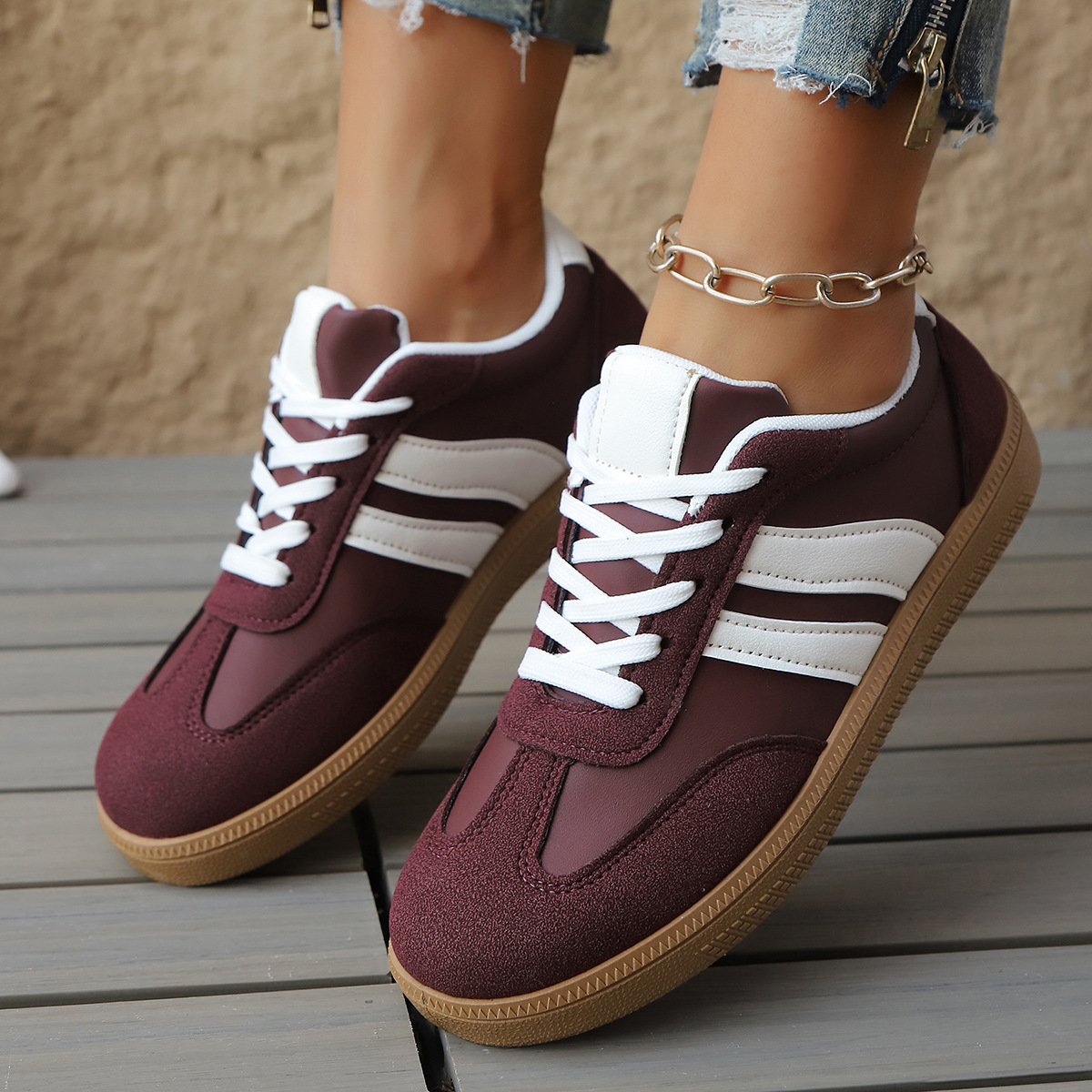 BIJOURA LEATHER SNEAKERS