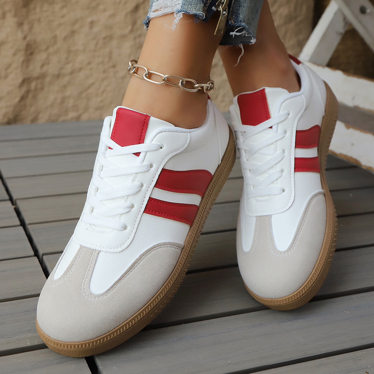 BIJOURA LEATHER SNEAKERS