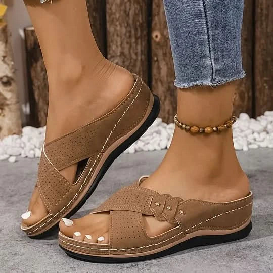SOLARA WEDGE SANDALS