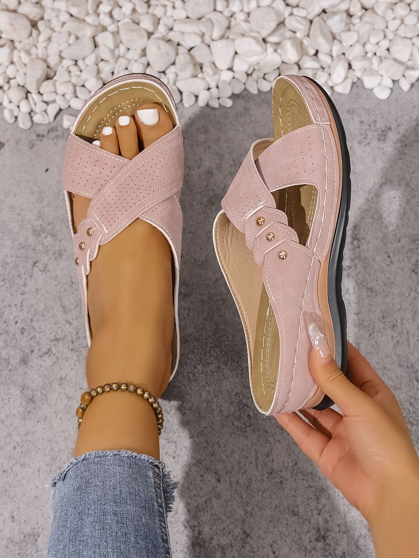 SOLARA WEDGE SANDALS