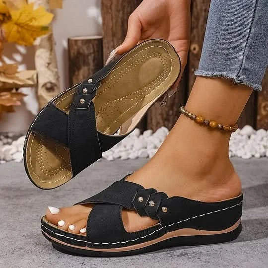 SOLARA WEDGE SANDALS