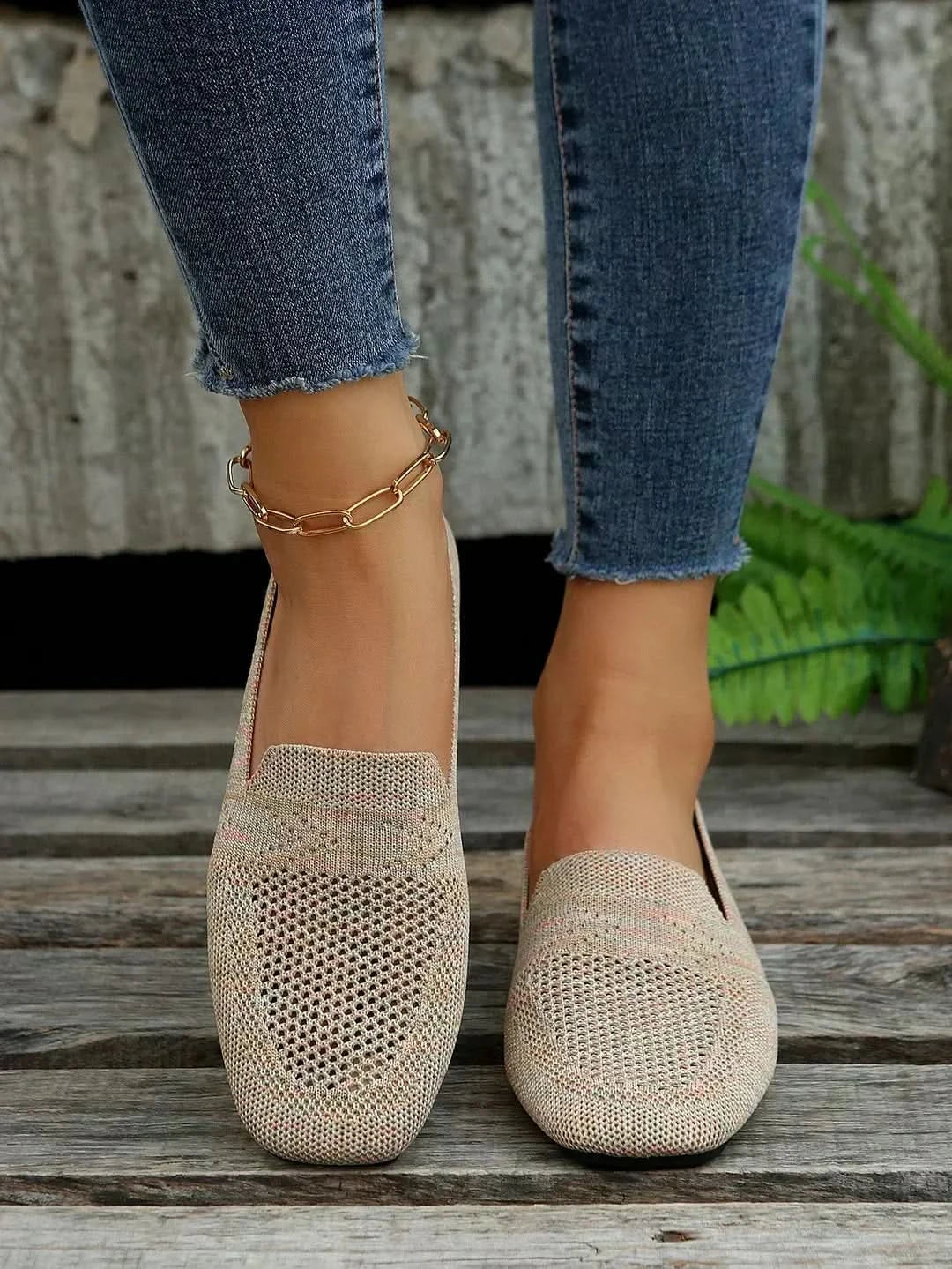 MAYA COMFORT FIT SHOES
