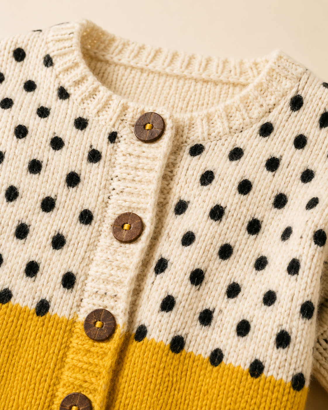 Polka Dots Print Buttoned Cardigan
